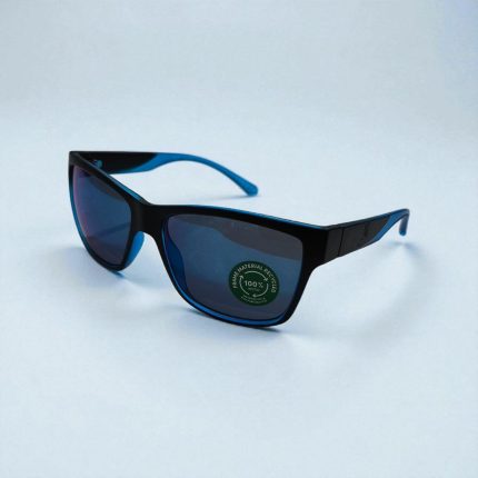 عینک آفتابی اسپرت فریم مشکی و آبی R 101 ساخته شده از مواد بازیافتی