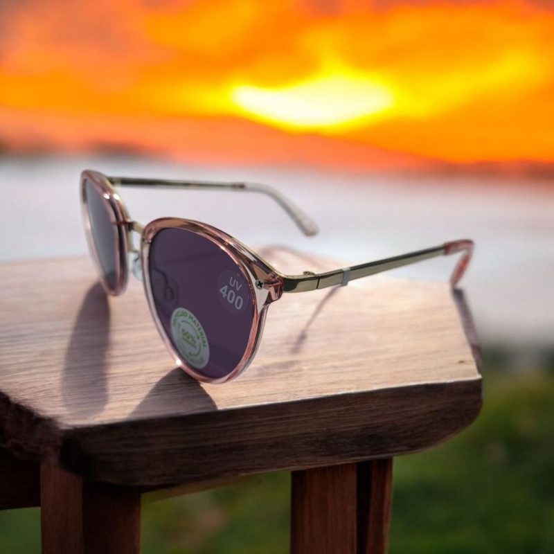 راهنمای انتخاب عینک افتابی مناسب چشم و صورت